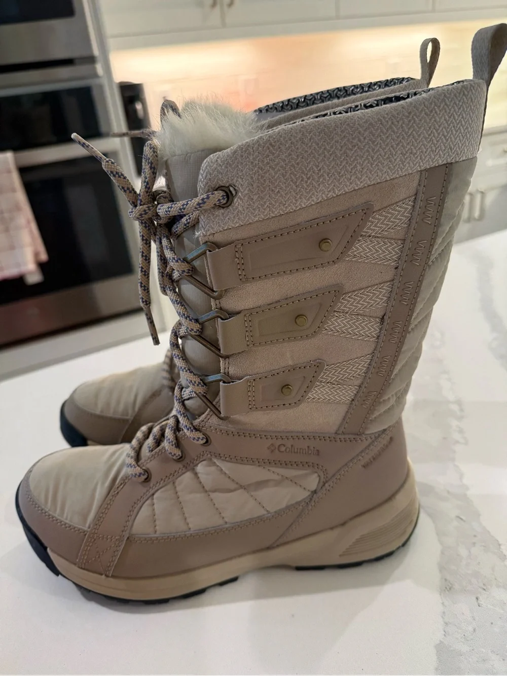 Columbia Women’s Tall Lace-Up Winter Boots in Beige and Tan